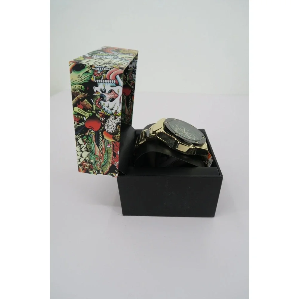 Ed Hardy Mens Chronograph Watch Gold Tone Green Dial Stainless Steel with Box‎